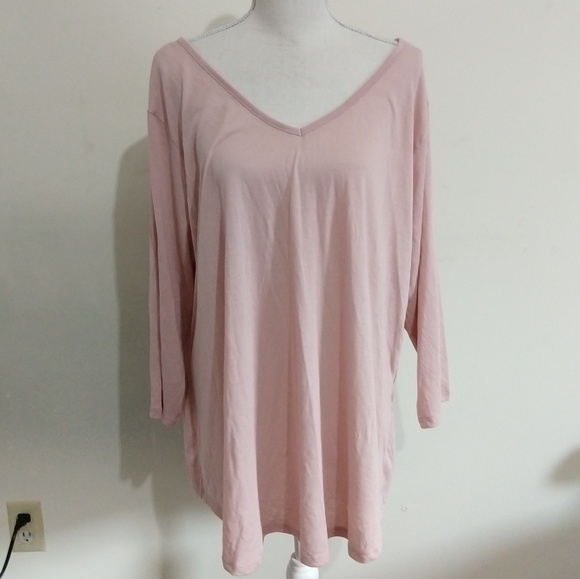 Bobbie Brooks Tops - Bobbie Brooks pink tunic Bobbie Brooks Tops - Bobbie Brooks pink tunic